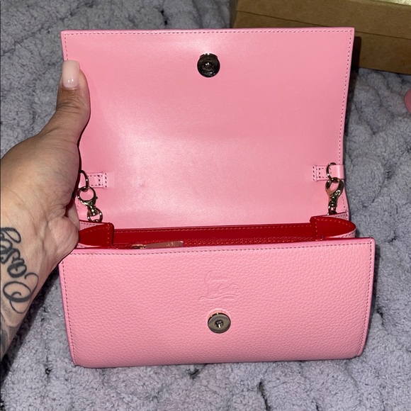 Christian Louboutin Pink Leather Chain Shoulder Bag - Picture 3 of 8